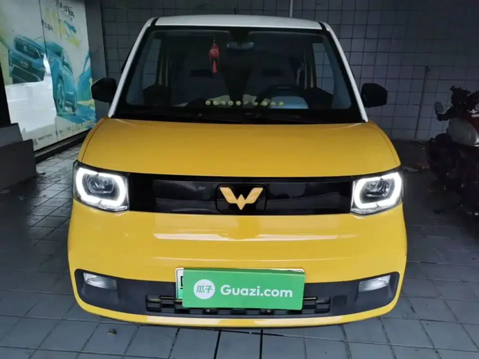 Wuling MINIEV