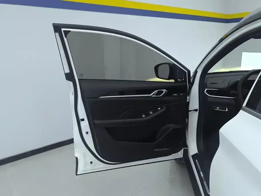 Geely Binyue