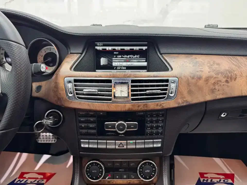 Mercedes-Benz CLS