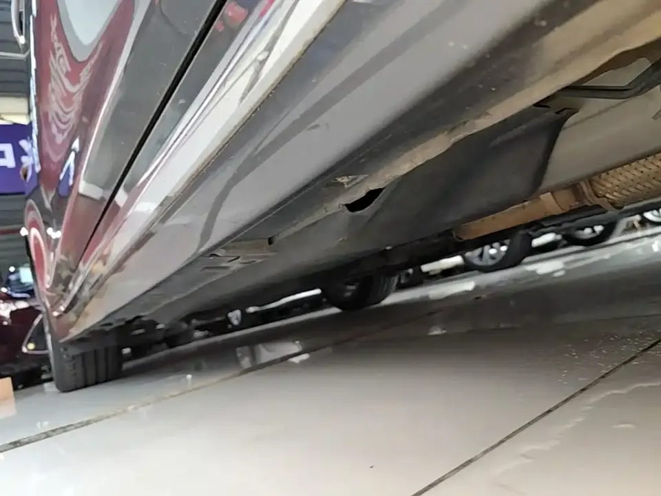 Infiniti Q50L