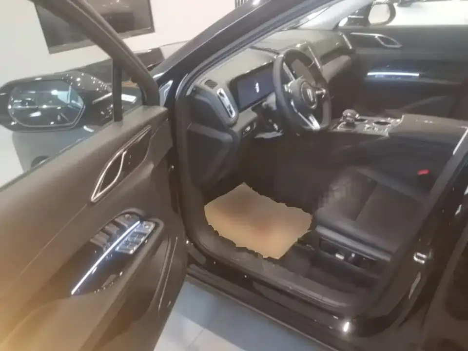 Hongqi Hongqi HS3 PHEV