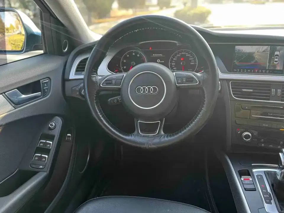 Audi A4 (Import)