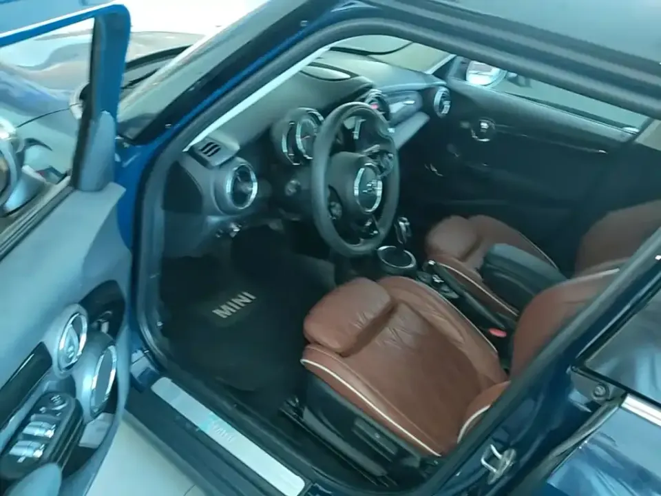 MINI Mini