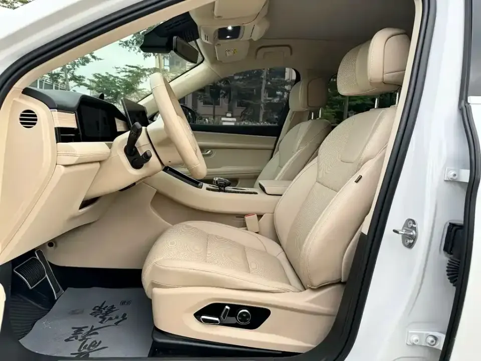 AITO AITO M5