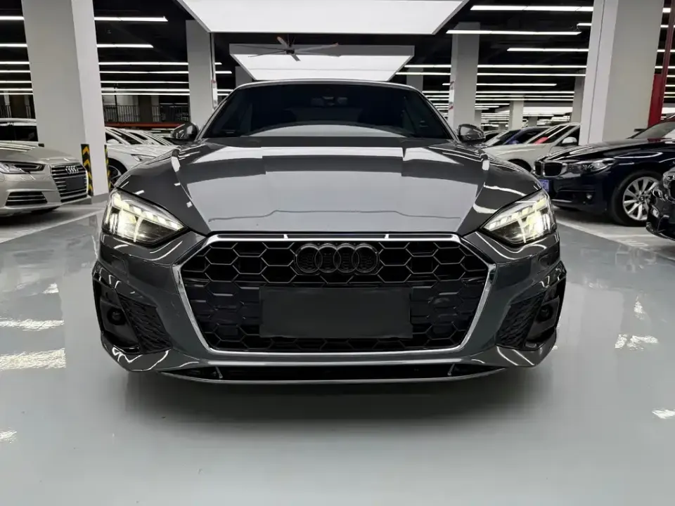 Audi A5 (Import)