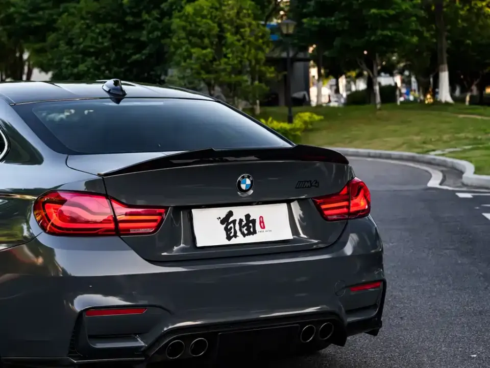 BMW M4