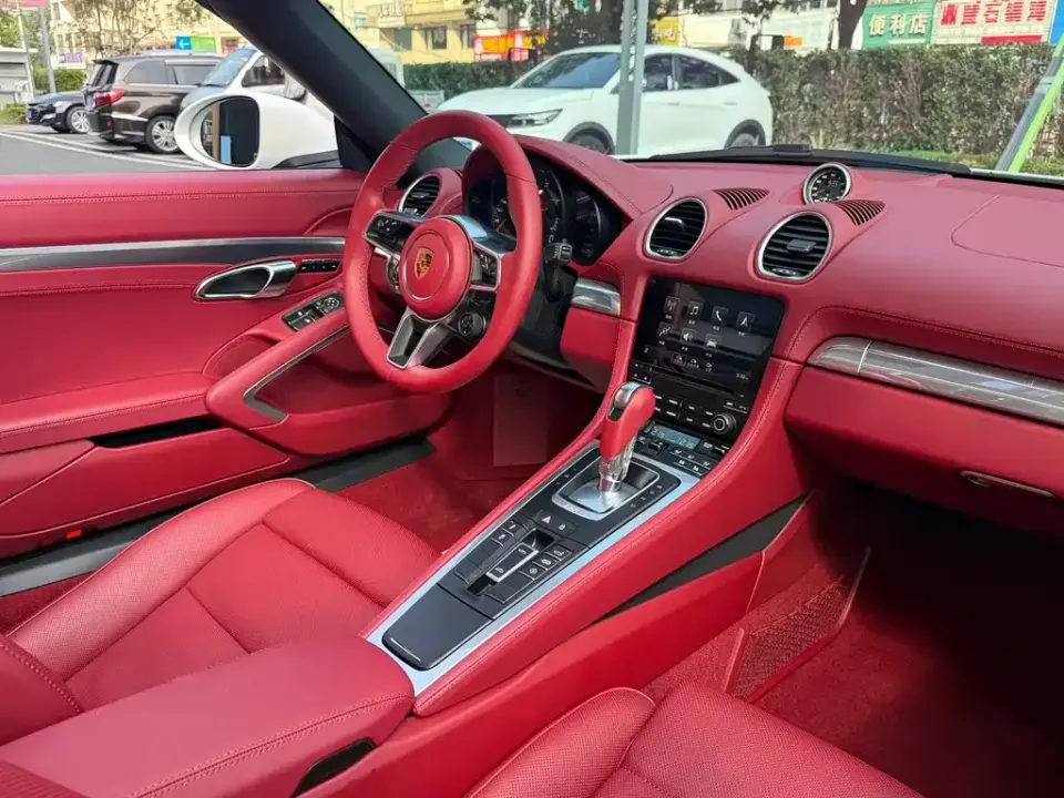 Porsche 718