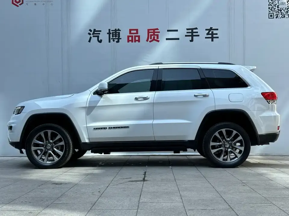Jeep Grand Cherokee (Import)
