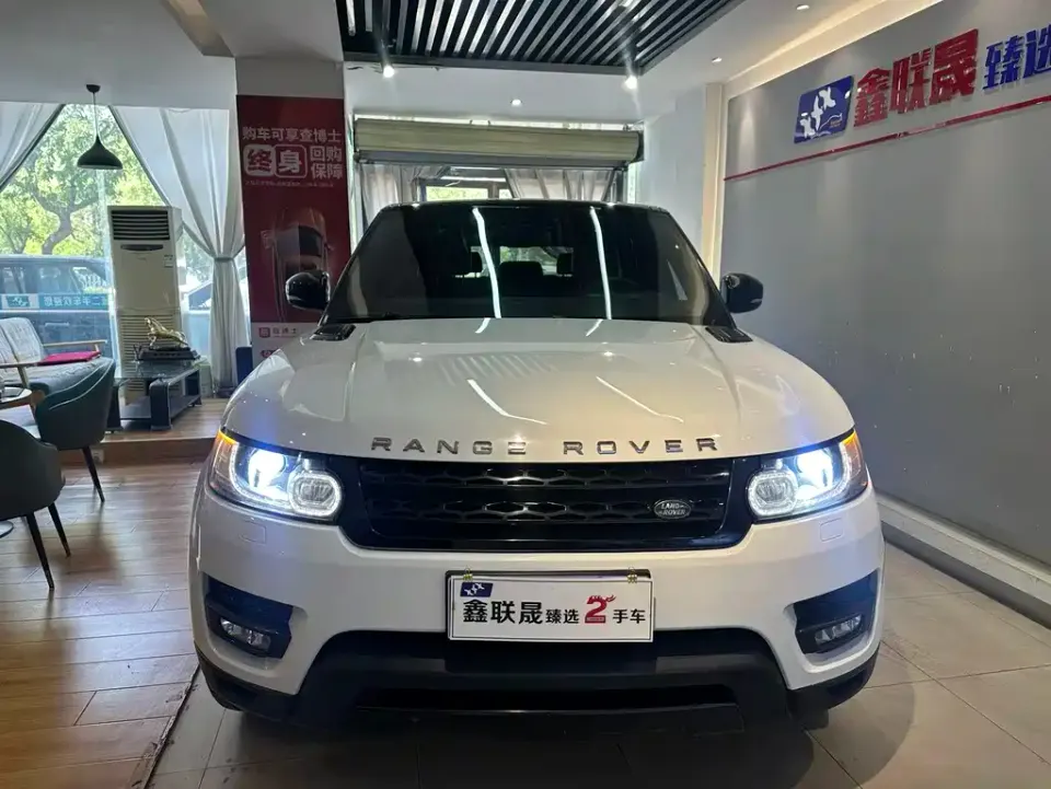 Land Rover Sport