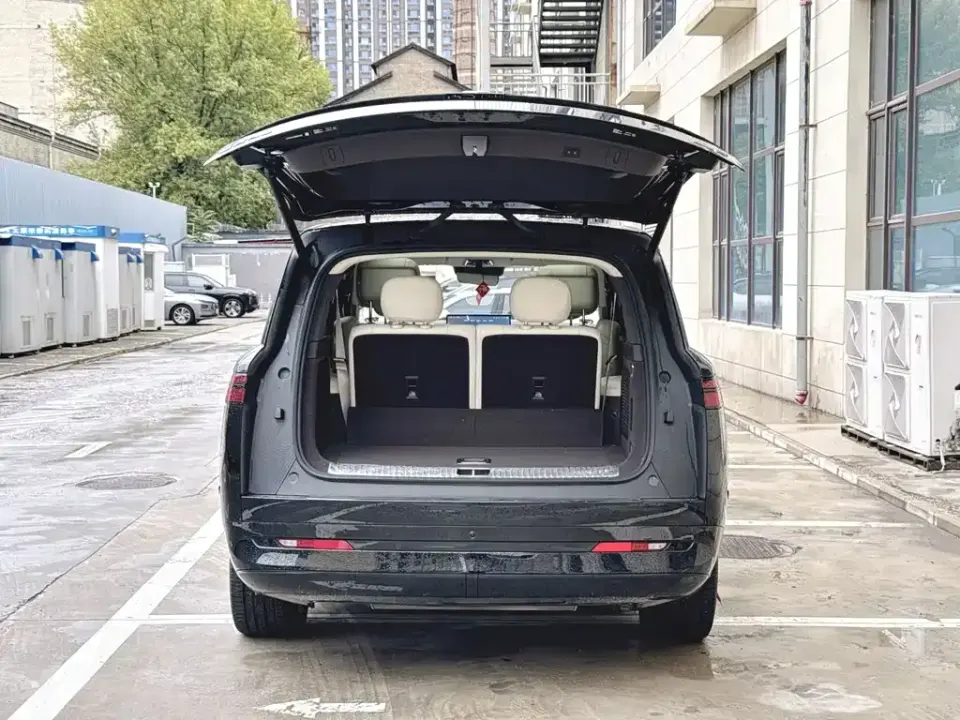 Denza Denza N9
