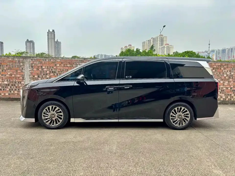 GAC Trumpchi M8