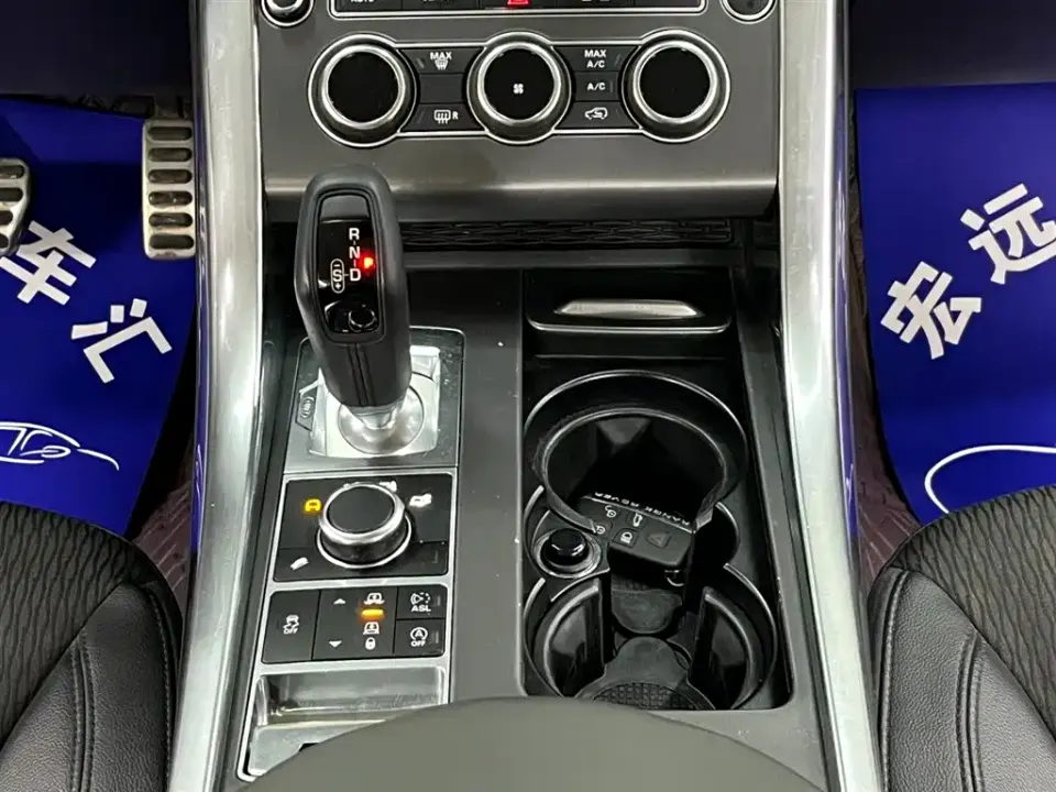 Land Rover Sport