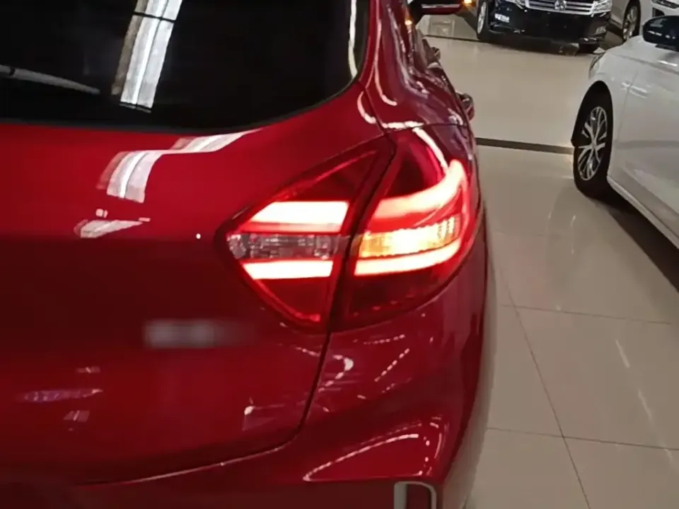 Geely Emgrand GS