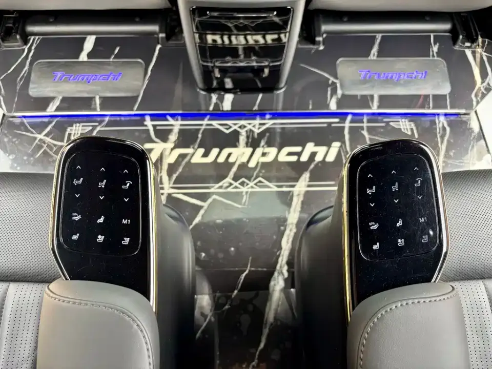 GAC Trumpchi M8