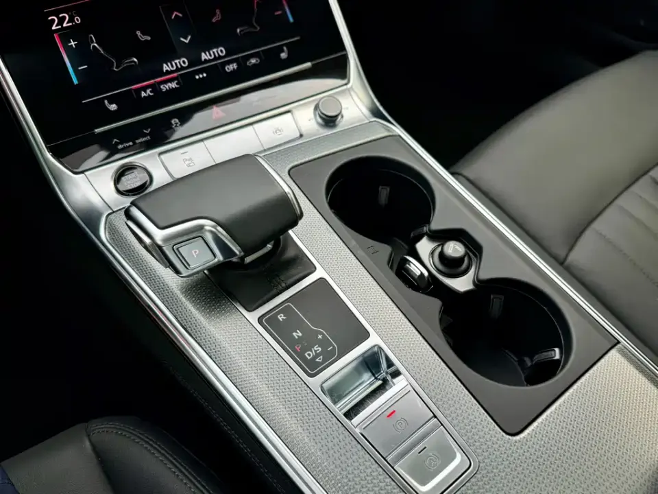 Audi A6 (Import)