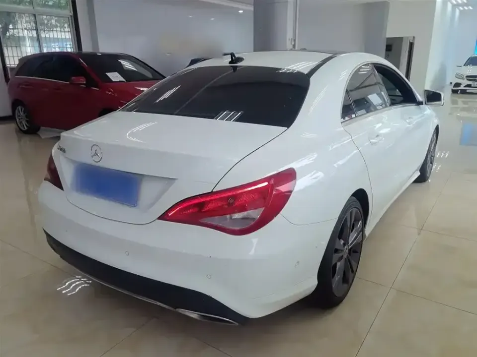 Mercedes-Benz CLA (Import)