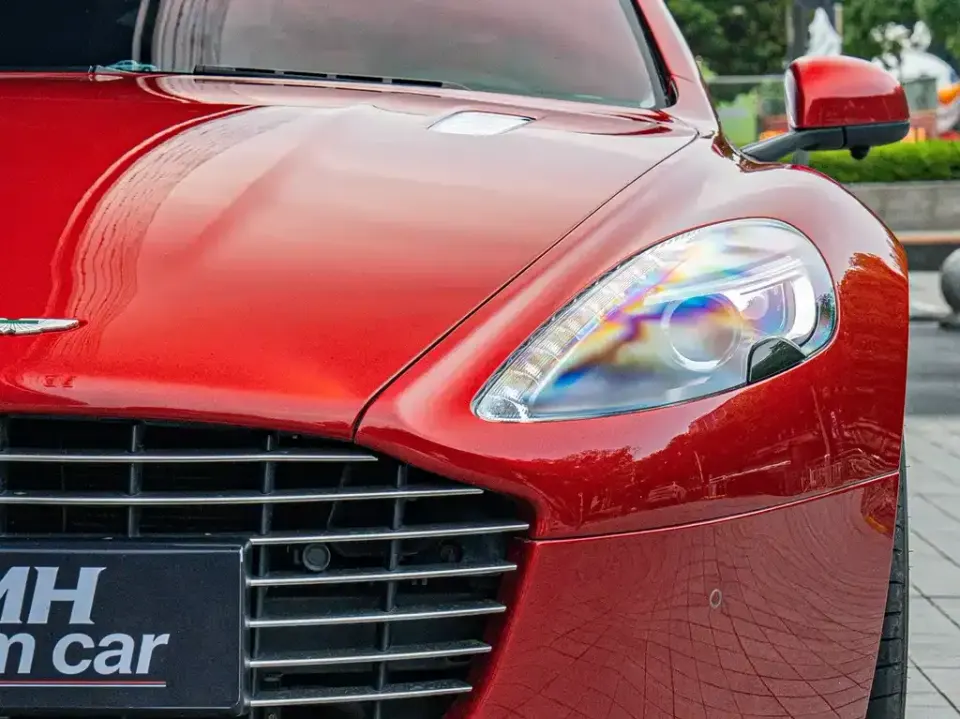 Aston Martin Rapide