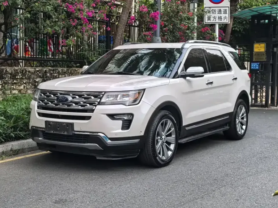 Ford Explorer (Import)