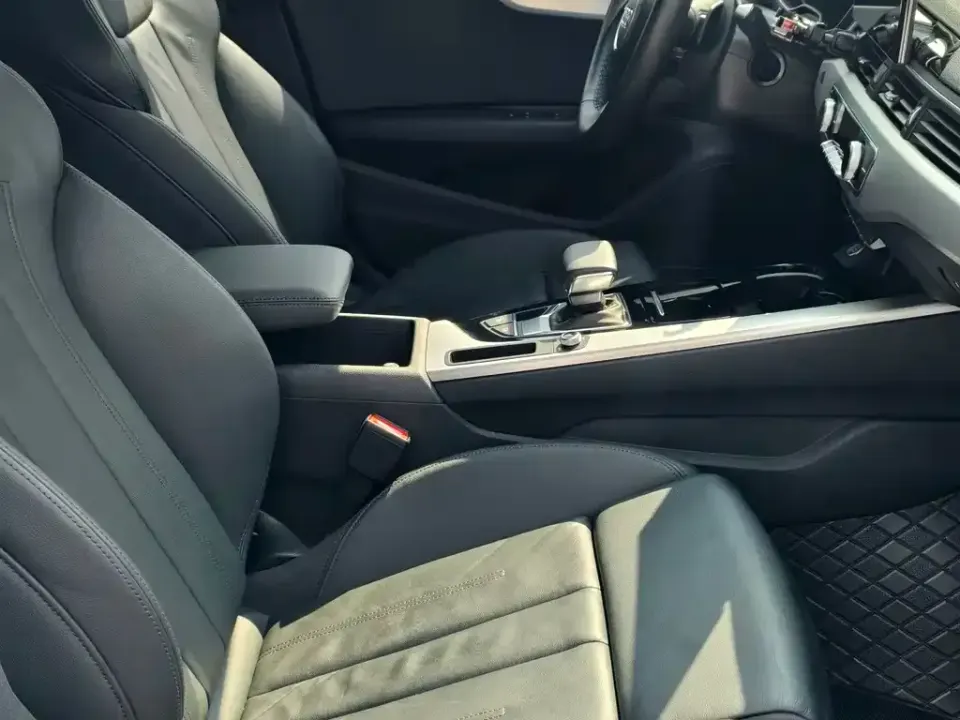 Audi A5 (Import)