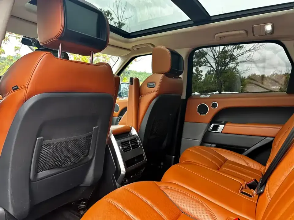 Land Rover Sport