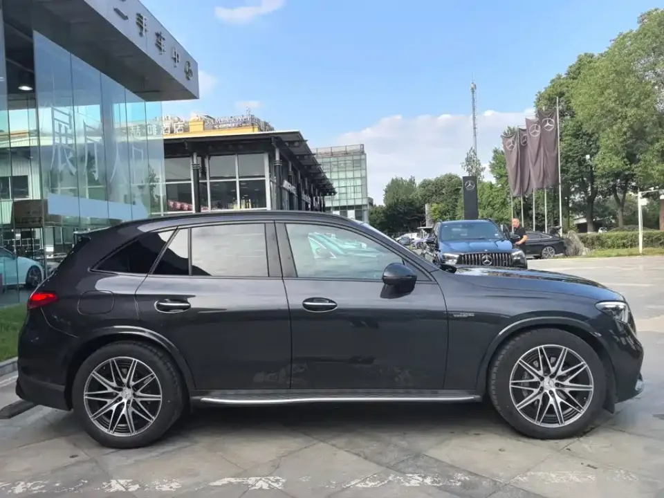 Mercedes-Benz GLC AMG