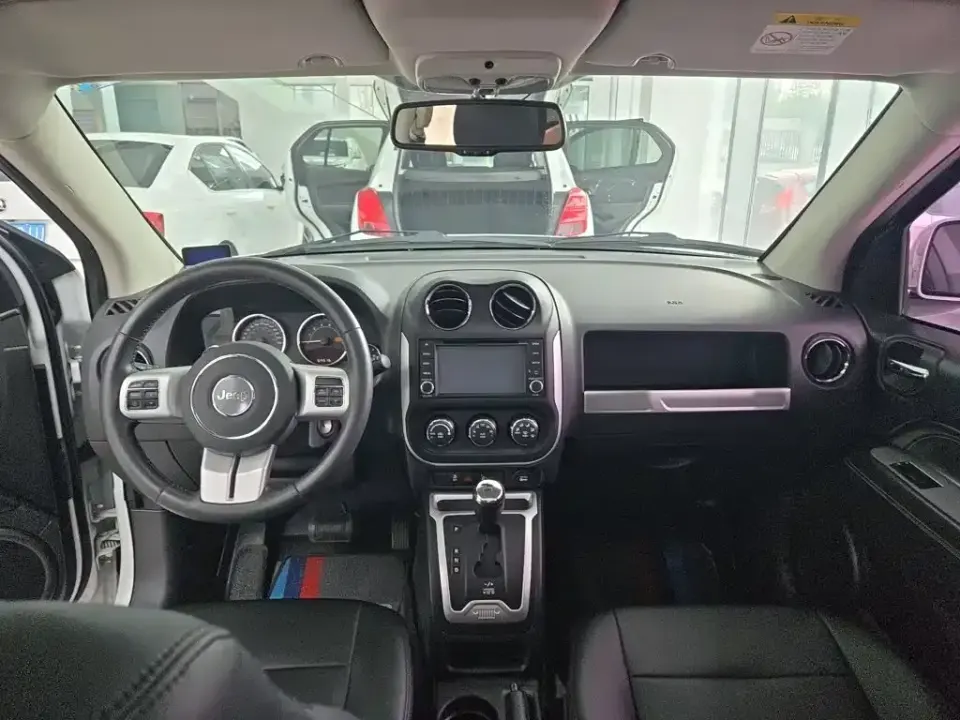 Jeep Compass (Import)