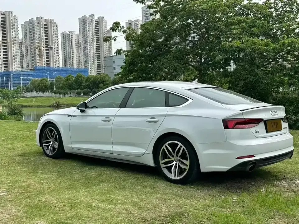 Audi A5 (Import)