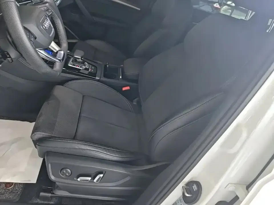 Audi Q5L Sportback