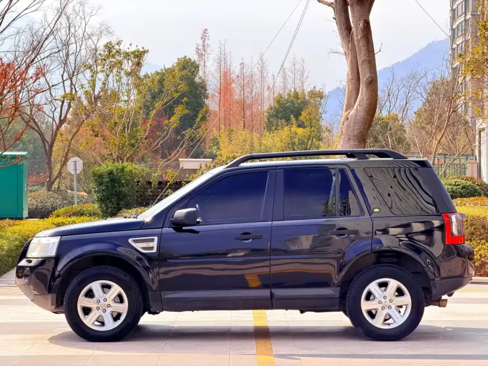 Land Rover Freelander 2