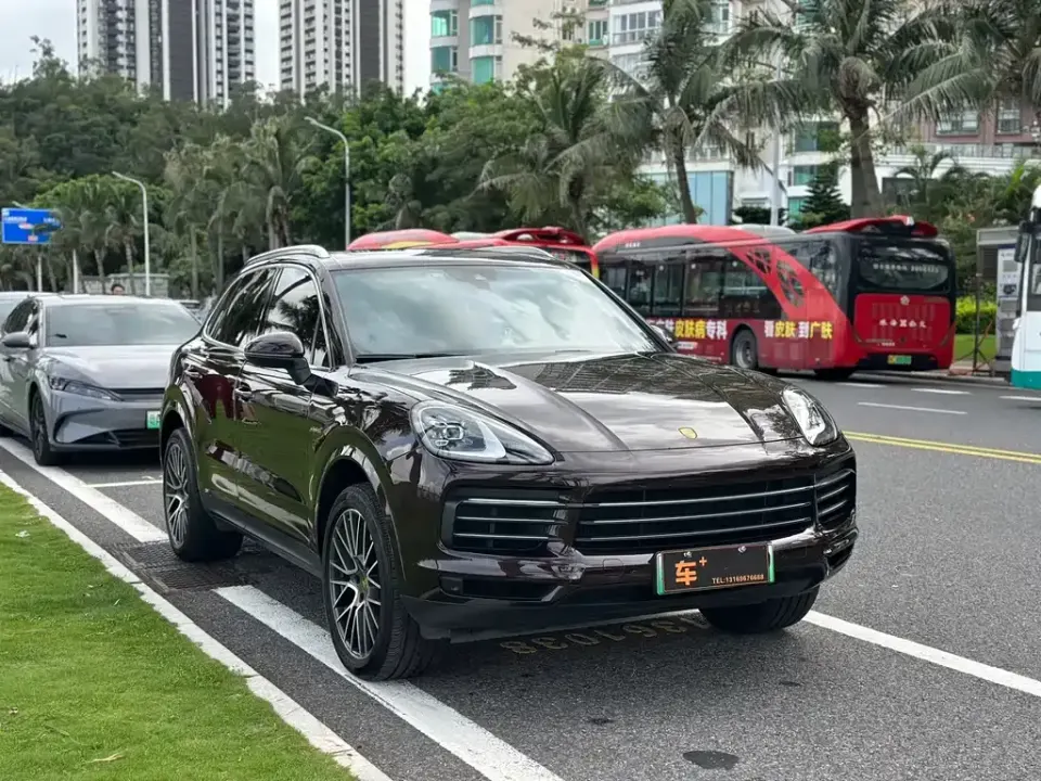 Porsche Cayenne Hybrid