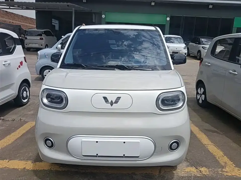 Wuling MINIEV