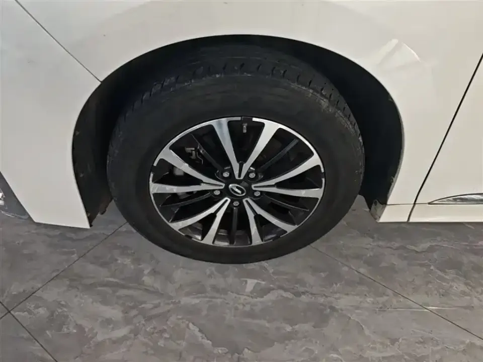 GAC Trumpchi M8
