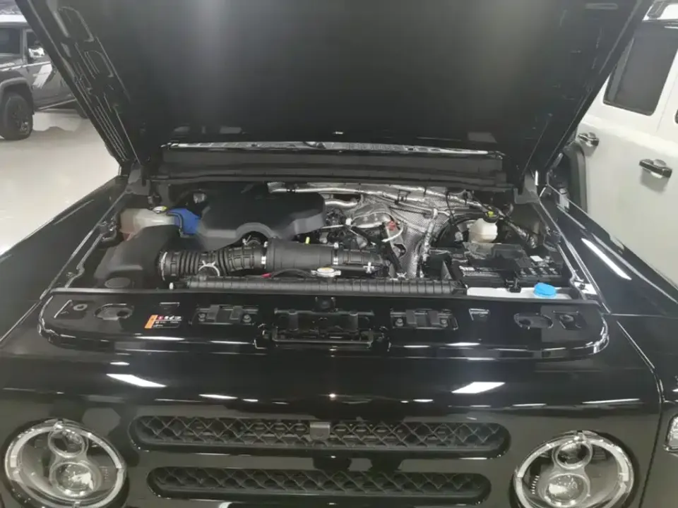 212 212 T01