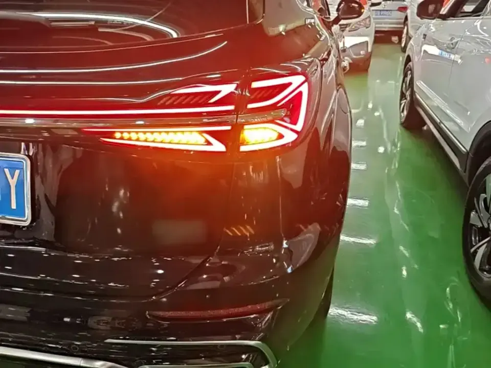 Hongqi Hongqi HS5