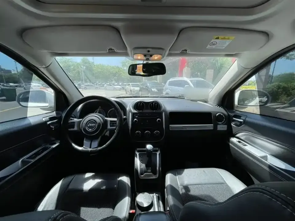 Jeep Compass (Import)