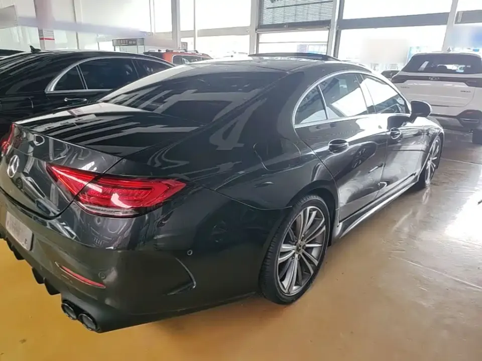 Mercedes-Benz CLS