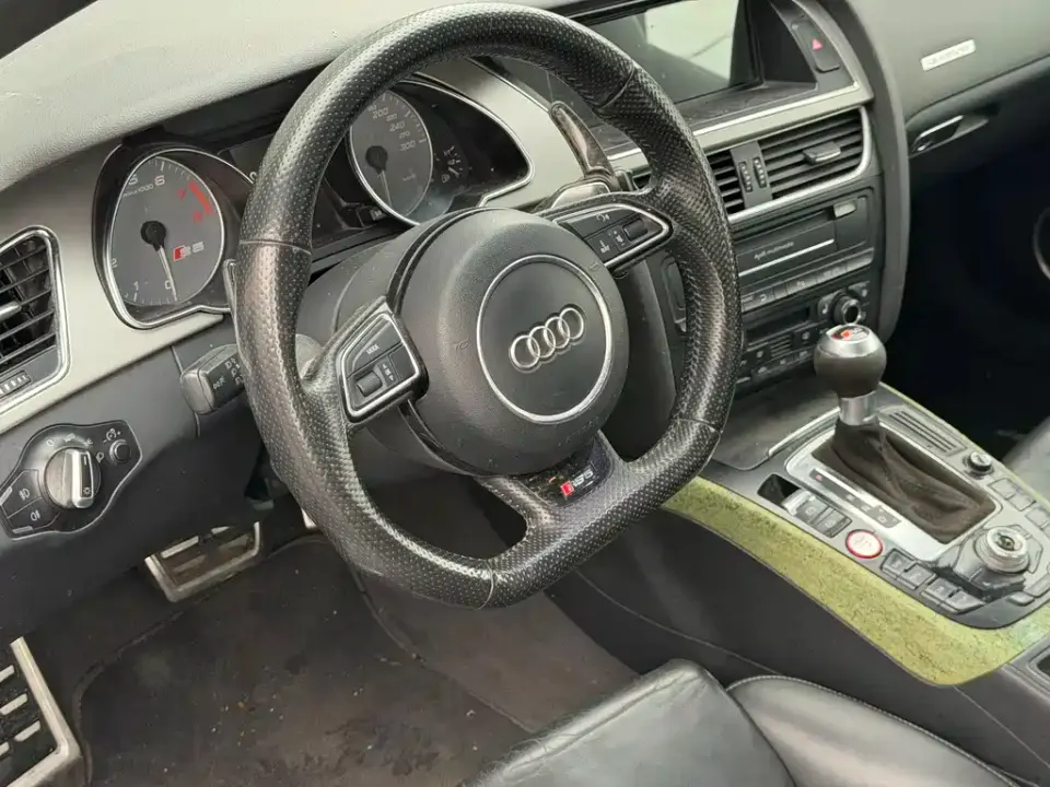 Audi S5