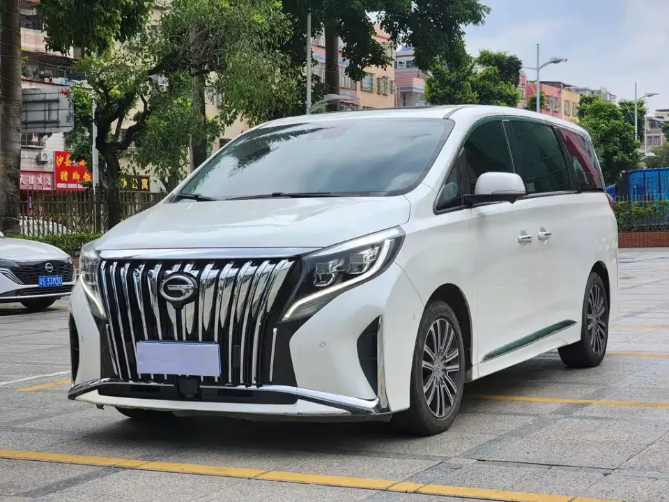 GAC Trumpchi M8
