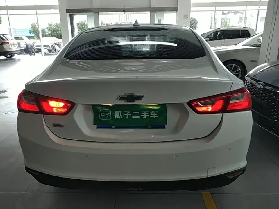 Chevrolet Malibu XL