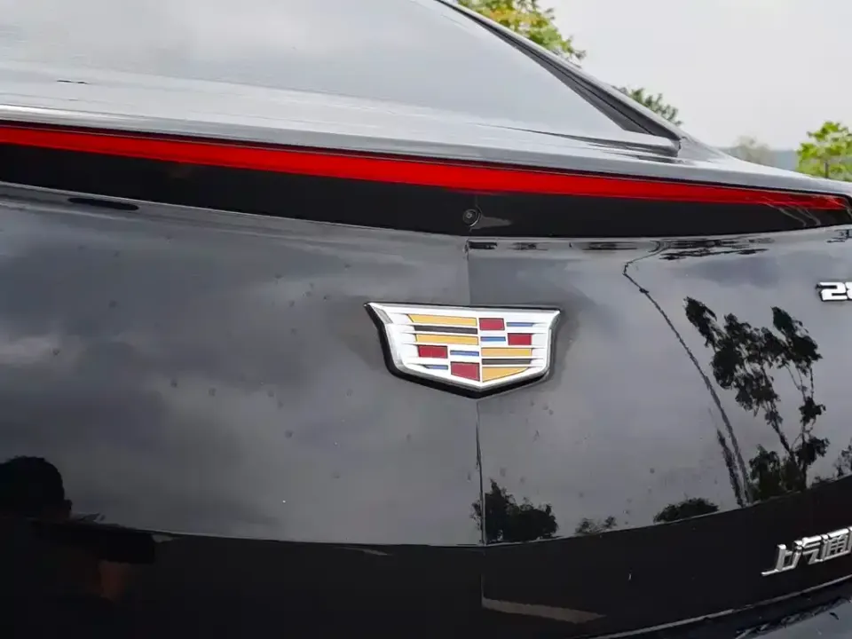 Cadillac XTS