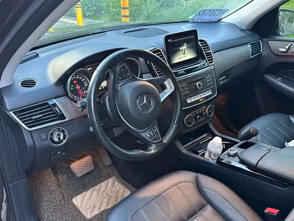 Mercedes-Benz GLE (Import)