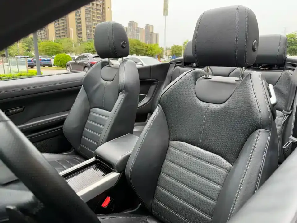 Land Rover Evoque (Import)