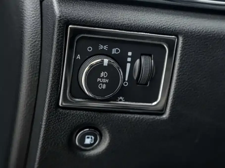 Jeep Grand Cherokee (Import)