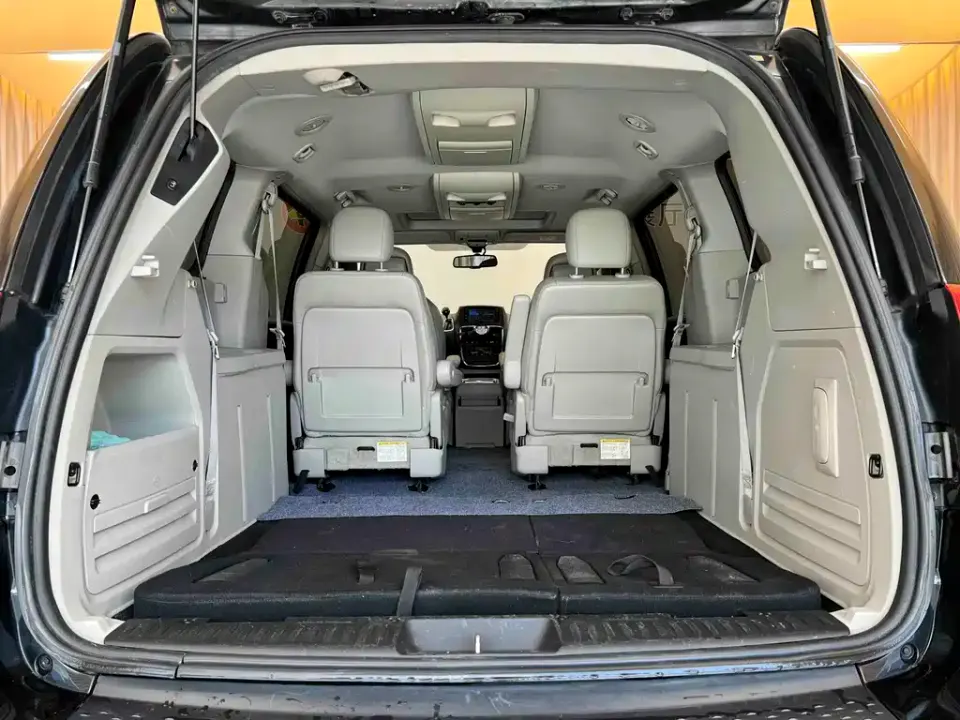 Chrysler Grand Voyager (Import)