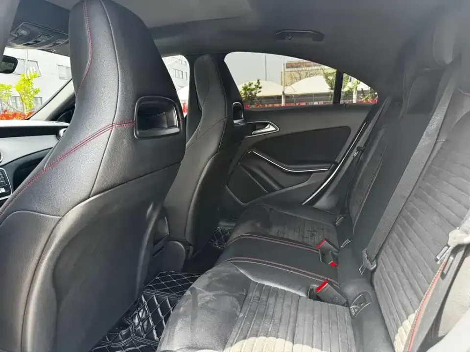 Mercedes-Benz CLA (Import)