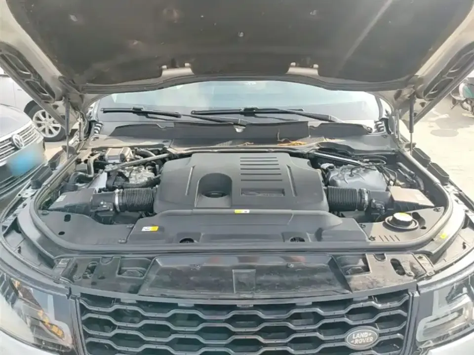 Land Rover Sport