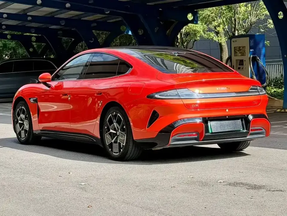 Xiaomi SU7
