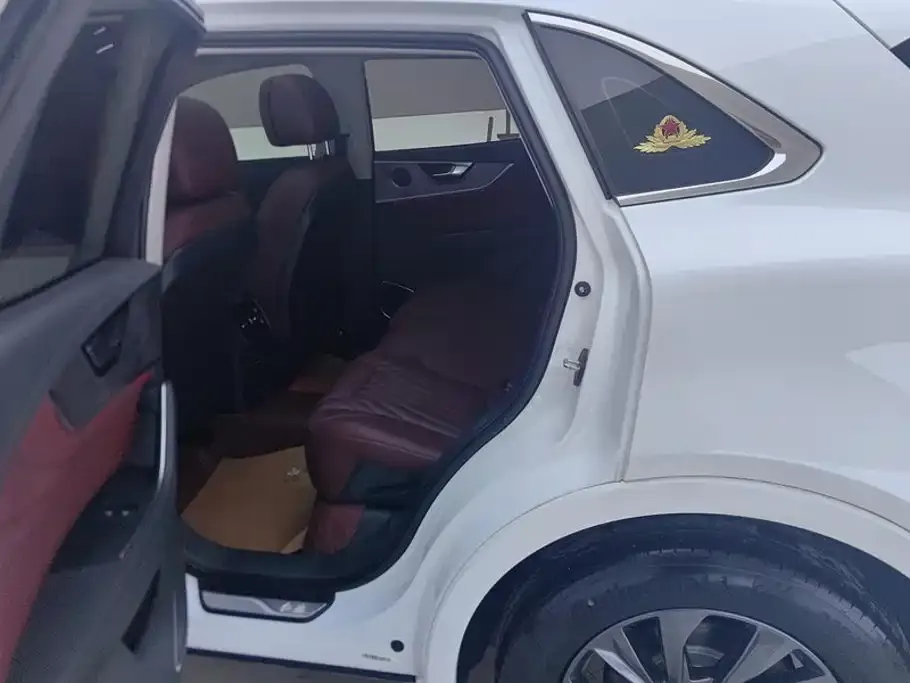 Hongqi Hongqi HS5