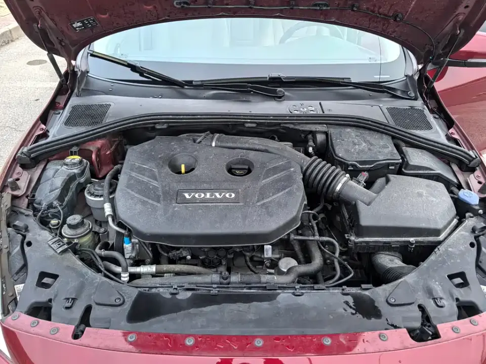 Volvo S60 (Import)