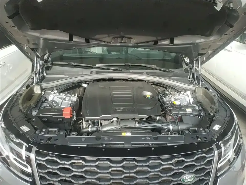 Land Rover Velar